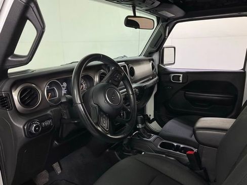 Used 2020 Jeep Wrangler Sport image 20