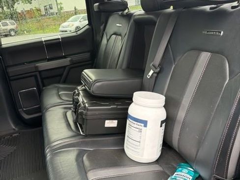 Used 2019 Ford F150 Platinum AWD/4WD image 32