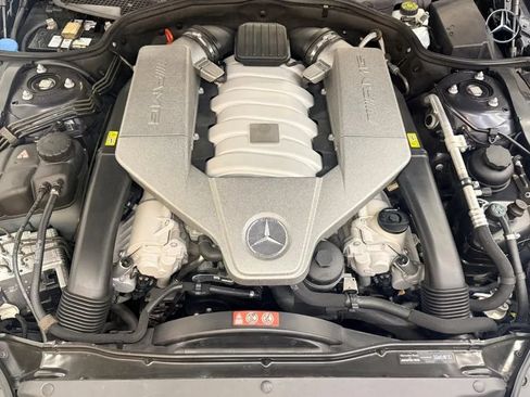 Used 2011 Mercedes-Benz SL 63 AMG image 23