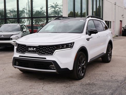 Used 2023 Kia Sorento SX Prestige image 13