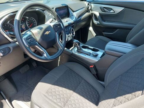 Used 2020 Chevrolet Blazer LT w/ LPO, Black Grille Bar Package FWD image 9