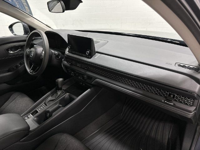 Used 2025 Honda Accord LX image 17