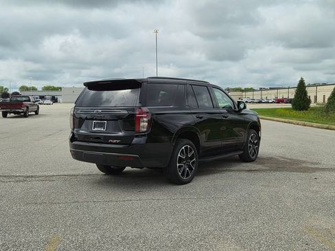 Used 2021 Chevrolet Tahoe RST w/ Luxury Package AWD/4WD image 5