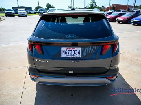 Used 2026 Hyundai Tucson SEL FWD image 4