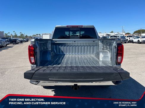 New 2026 GMC Sierra 1500 SLE w/ Preferred Package RWD image 16