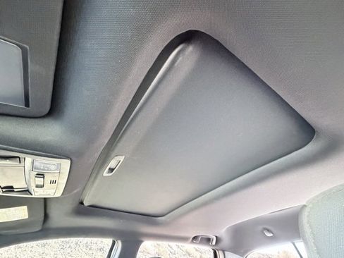 Used 2017 Toyota Tacoma TRD Off-Road image 21