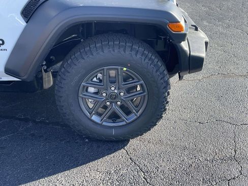 New 2026 Jeep Wrangler Unlimited Sport S image 34