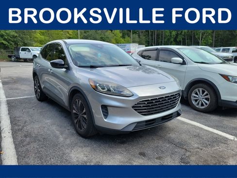 Used 2021 Ford Escape SE w/ SE Sport Appearance Package FWD image 1