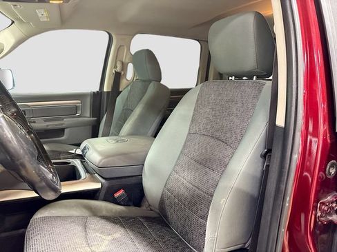 Used 2019 RAM 1500 Big Horn AWD/4WD image 17