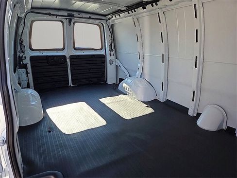 New 2025 Chevrolet Express 2500 Extended image 13