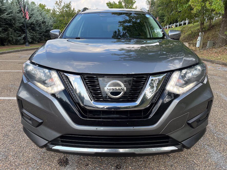 Used 2017 Nissan Rogue SV w/ SV Premium Package AWD/4WD image 31