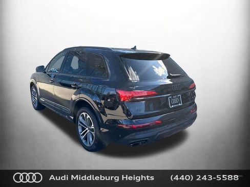 Used 2025 Audi Q7 2.0T Premium w/ Convenience Plus Package image 7