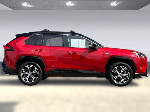 Certified 2021 Toyota RAV4 XSE w/ Weather Package AWD/4WD image 7
