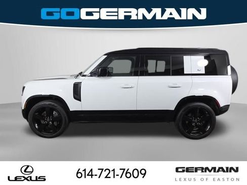 Used 2022 Land Rover Defender 110 X-Dynamic SE image 12