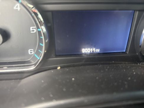 Used 2018 Chevrolet Tahoe LT image 11