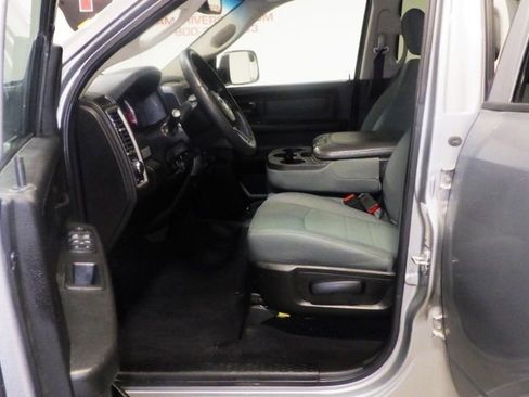 Used 2019 RAM 1500 Tradesman w/ Popular Equipment Group AWD/4WD image 8