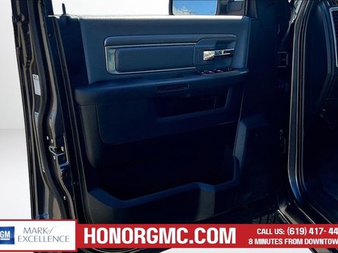 Used 2021 RAM 1500 Classic SLT AWD/4WD image 19