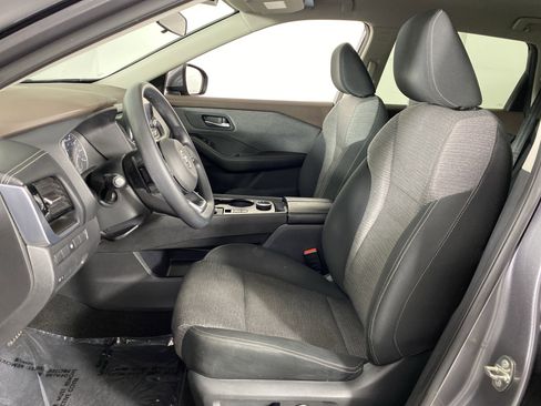 Used 2021 Nissan Rogue SV AWD/4WD image 14