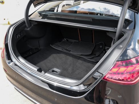 Used 2022 Mercedes-Benz C 300 Sedan w/ Exclusive Trim Package image 53