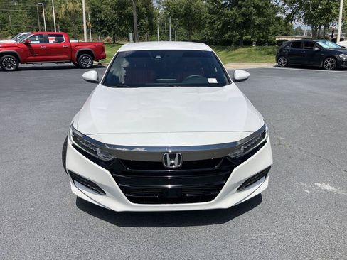 Used 2019 Honda Accord Sport image 8