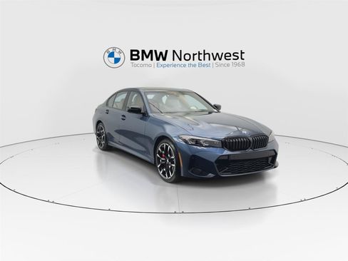 New 2026 BMW 330i xDrive Sedan w/ M Sport Package AWD/4WD image 6
