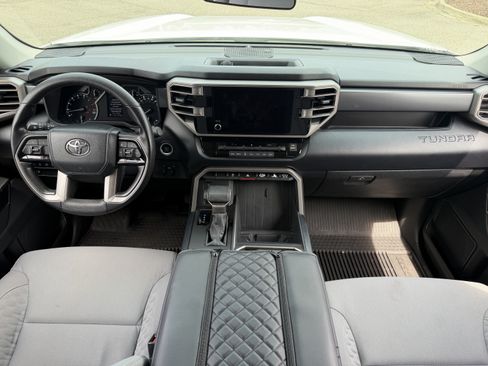 Used 2024 Toyota Tundra SR5 AWD/4WD image 30