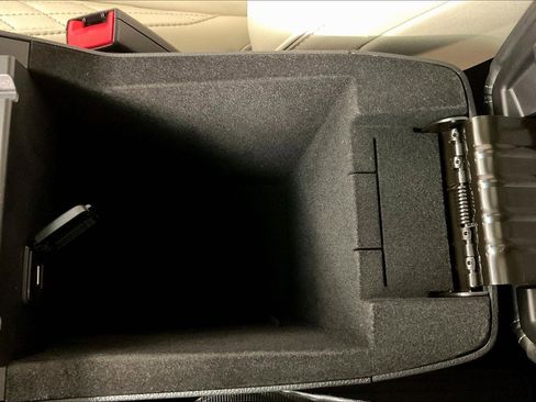 Used 2016 Ford Explorer Platinum AWD/4WD image 16