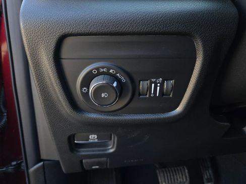 New 2026 Jeep Grand Cherokee Limited image 13