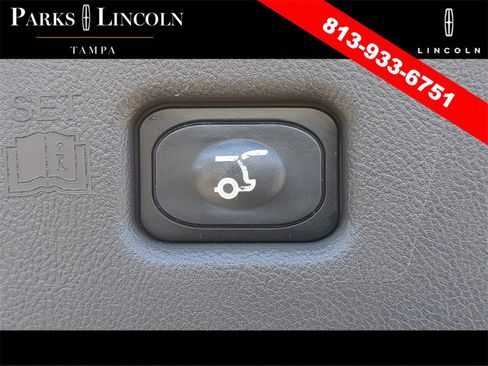 Used 2020 Lincoln Nautilus Reserve image 9