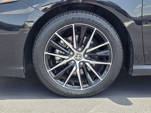 Used 2024 Toyota Camry SE FWD image 28