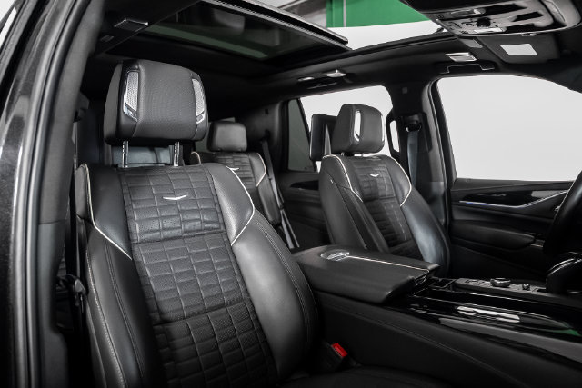 Used 2024 Cadillac Escalade V w/ LPO, Floor Liner Package AWD/4WD image 41