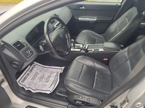 Used 2011 Volvo S40 T5 image 10