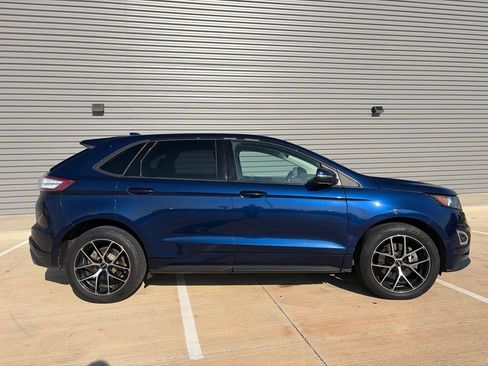 Used 2016 Ford Edge Sport w/ Equipment Group 401A AWD/4WD image 2