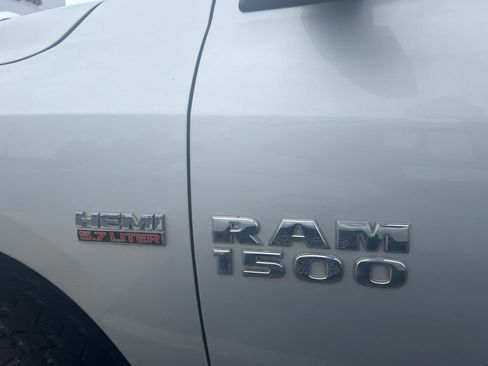 Used 2018 RAM 1500 Express w/ Express Value Package RWD image 5