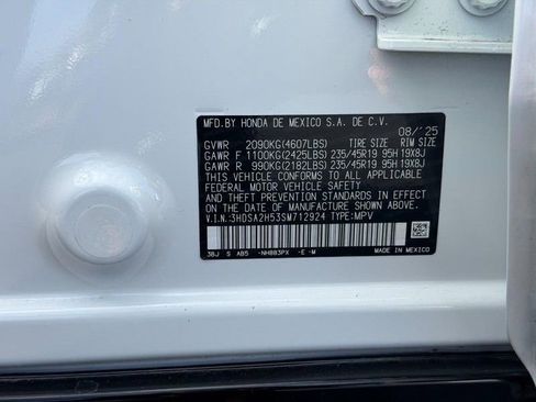 Certified 2025 Acura ADX A-Spec image 27