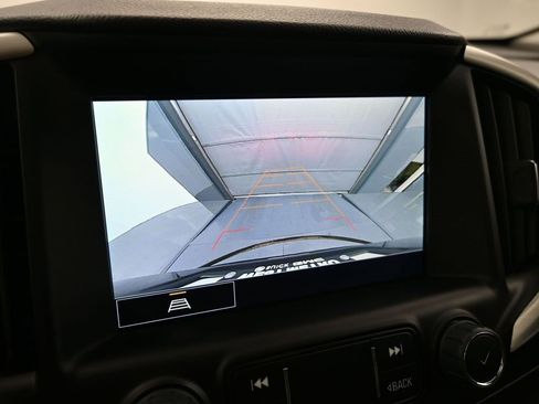 Certified 2024 GMC Terrain SLT w/ Infotainment Package II image 16