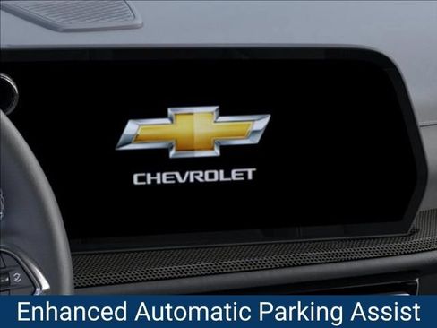 New 2027 Chevrolet Traverse Z71 w/ Enhanced Driving Package AWD/4WD image 23