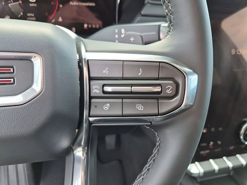 New 2026 GMC Acadia Elevation w/ Black Edition FWD image 38