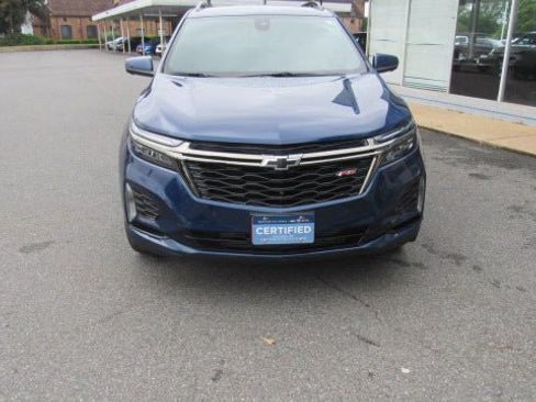 Certified 2022 Chevrolet Equinox RS w/ RS Leather Package FWD image 3