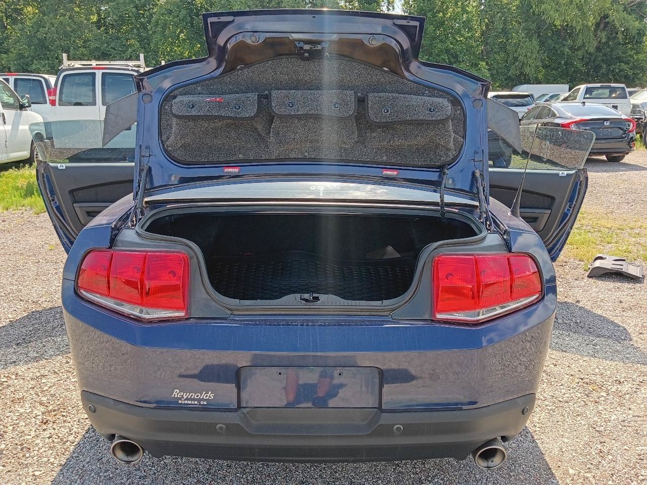 Used 2012 Ford Mustang Coupe w/ Security Pkg RWD image 19