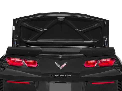 Used 2017 Chevrolet Corvette Grand Sport RWD image 12