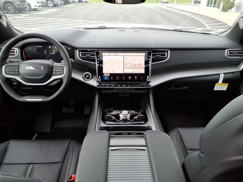 New 2026 Jeep Grand Wagoneer Limited AWD/4WD image 4