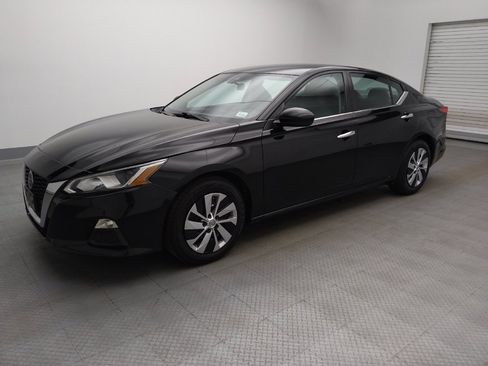 Used 2021 Nissan Altima 2.5 S FWD image 2