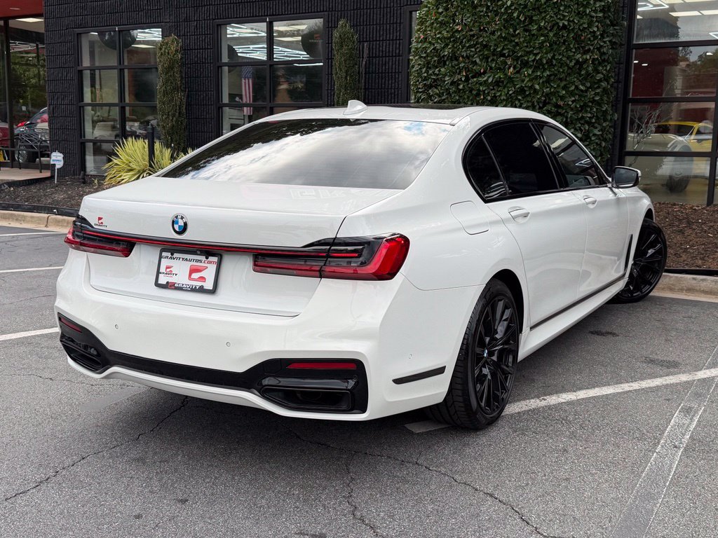 Used 2022 BMW 740i w/ M Sport Package RWD image 12