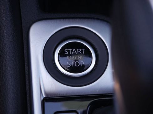 Used 2025 Nissan Sentra SV FWD image 35
