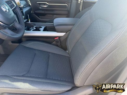 New 2026 RAM 1500 4x4 Crew Cab image 14