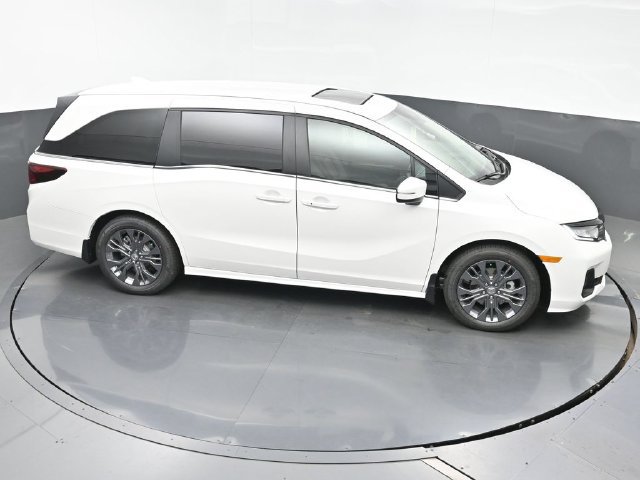 New 2026 Honda Odyssey Touring image 32