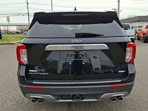 Used 2020 Ford Explorer Platinum image 9