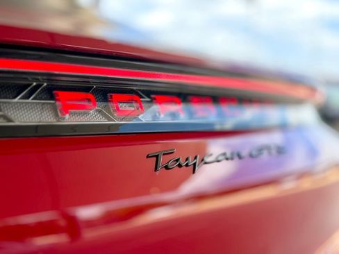 Certified 2025 Porsche Taycan GTS AWD/4WD image 28