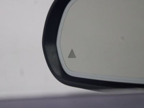 Used 2018 Mercedes-Benz C 300 Sedan w/ Premium Package image 10